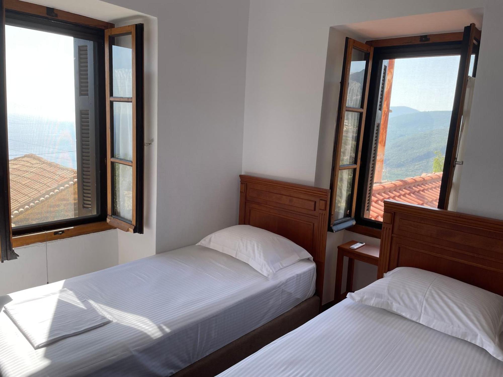 Pyrgos Fassea Kardamyli Villa Buitenkant foto